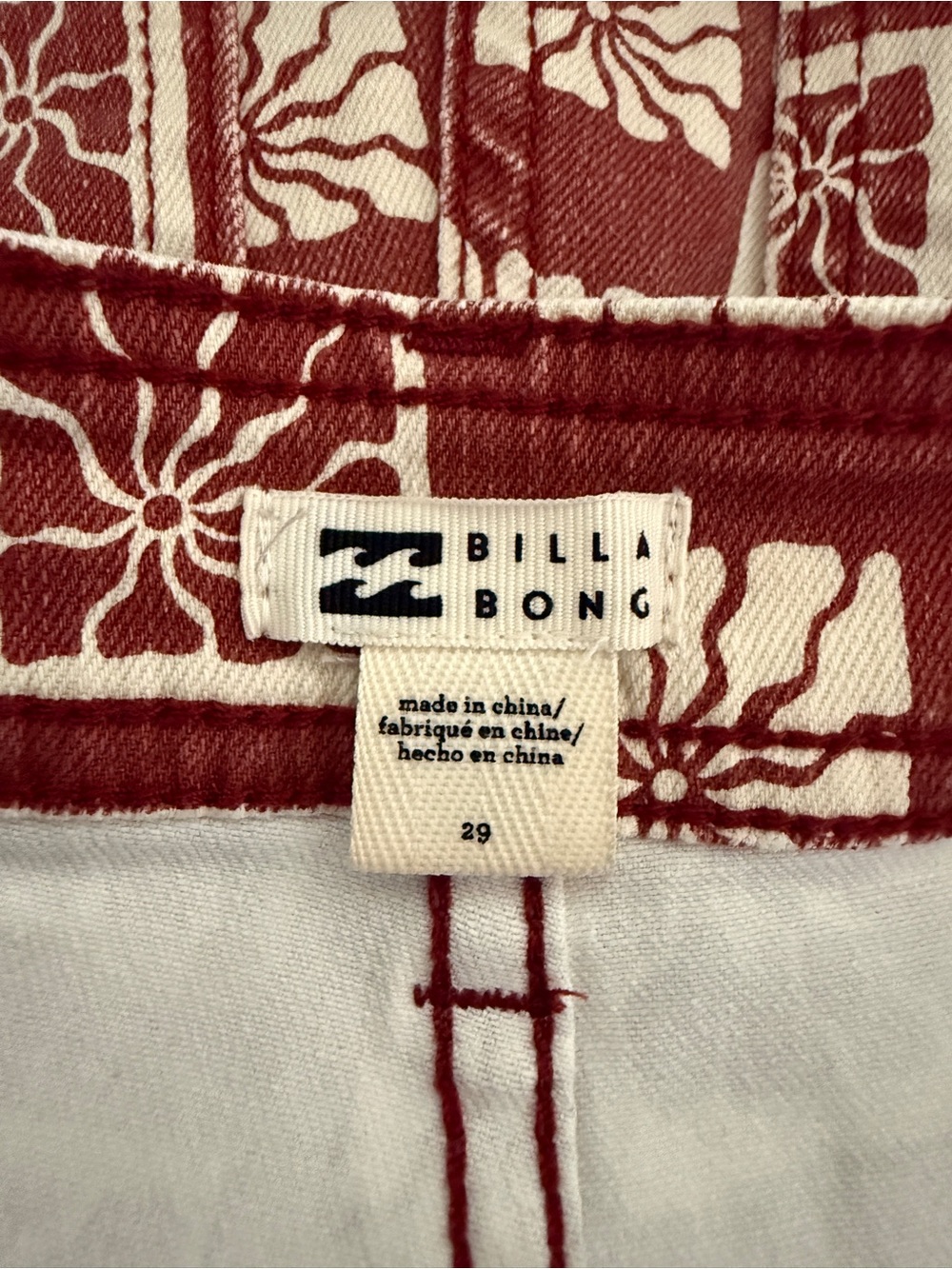 Billabong Wide-Leg Printed Pants in Burgundy and Cream - Picture 4 of 5